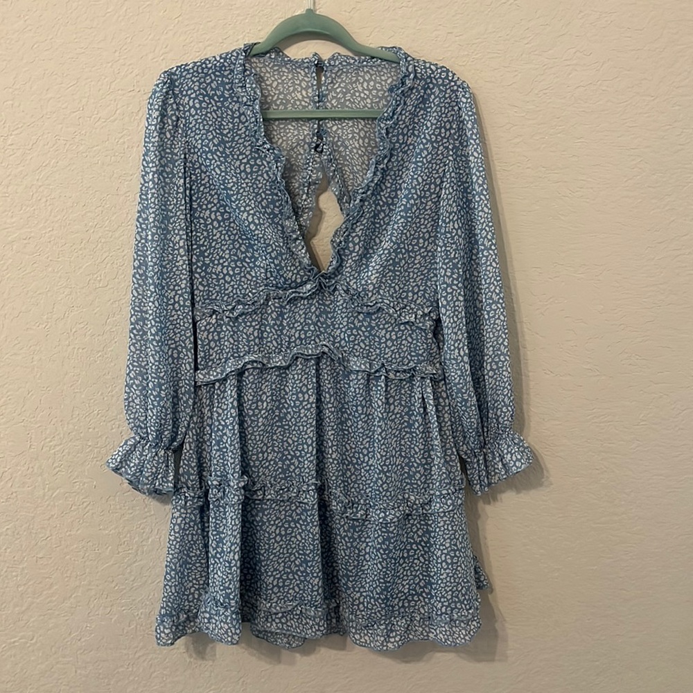 Light blue with leopard spring dress.